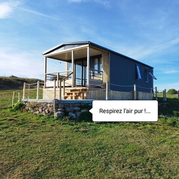 منزل الضيف Saint-Martin-Valmeroux  في Domaine De La Chaux De Revel المظهر الخارجي الصورة